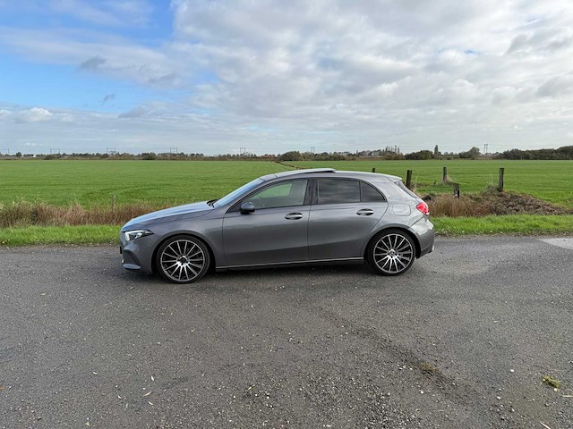 Mercedes-benz - a-klasse - 180 d bns sol. amg - personenauto - afbeelding 2 van  13