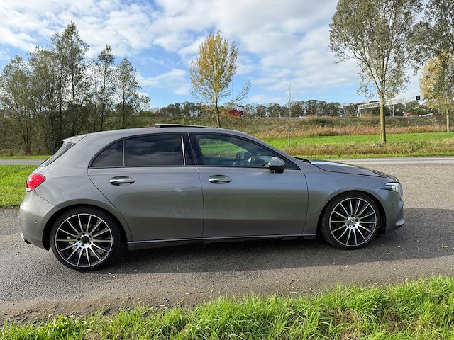 Mercedes-benz - a-klasse - 180 d bns sol. amg - personenauto - afbeelding 5 van  13