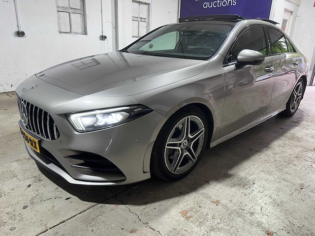 Mercedes-benz - a-klasse - 180 d bns sol amg automaat - g-358-rx- 2019 - afbeelding 1 van  20