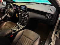 Mercedes-benz - a-klasse - 200 ambition 84-xtj-4 2012 - afbeelding 9 van  24
