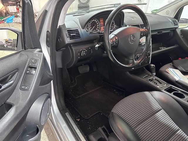 Mercedes-benz - a-klasse - 200 avantgarde - 13-xgh-2- 2006 - afbeelding 14 van  17