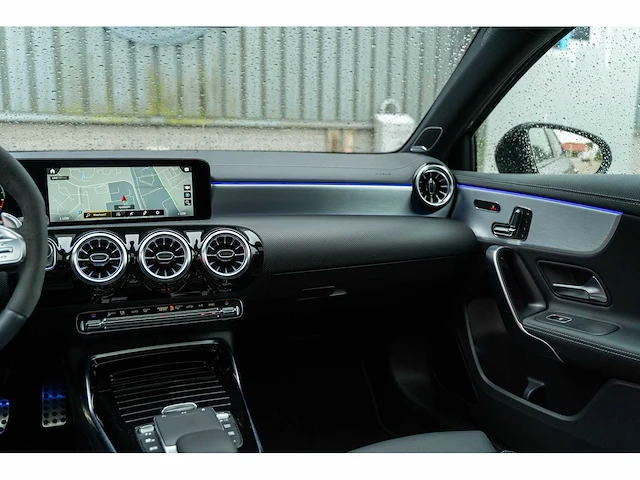 Mercedes-benz - a-klasse - amg 45 s 4matic+ - 2021 - l-749-nx - personenauto - afbeelding 6 van  47