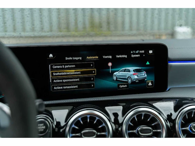 Mercedes-benz - a-klasse - amg 45 s 4matic+ - 2021 - l-749-nx - personenauto - afbeelding 18 van  47