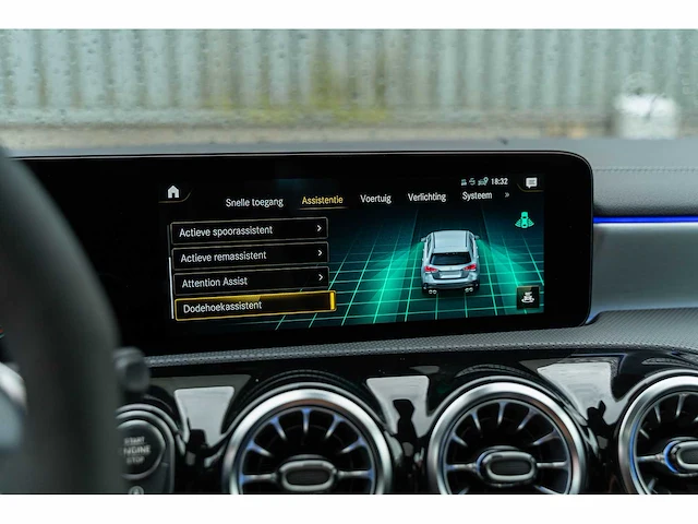 Mercedes-benz - a-klasse - amg 45 s 4matic+ - 2021 - l-749-nx - personenauto - afbeelding 21 van  47