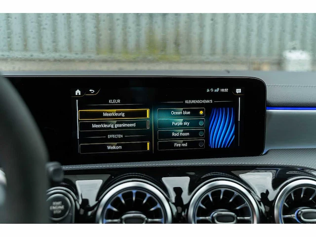 Mercedes-benz - a-klasse - amg 45 s 4matic+ - 2021 - l-749-nx - personenauto - afbeelding 22 van  47