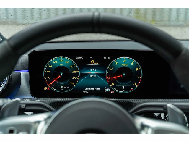 Mercedes-benz - a-klasse - amg 45 s 4matic+ - 2021 - l-749-nx - personenauto - afbeelding 30 van  47