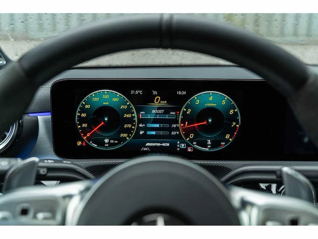 Mercedes-benz - a-klasse - amg 45 s 4matic+ - 2021 - l-749-nx - personenauto - afbeelding 32 van  47
