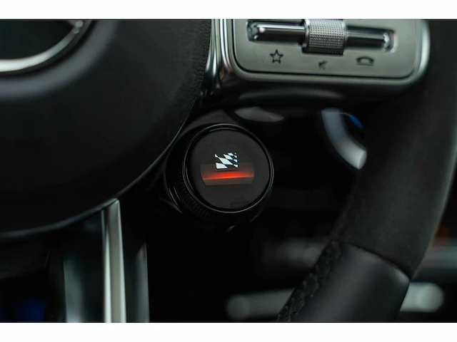 Mercedes-benz - a-klasse - amg 45 s 4matic+ - 2021 - l-749-nx - personenauto - afbeelding 41 van  47