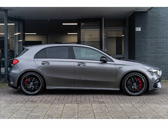Mercedes-benz - a-klasse - amg 45 s 4matic+ - 2021 - l-749-nx - personenauto - afbeelding 3 van  34