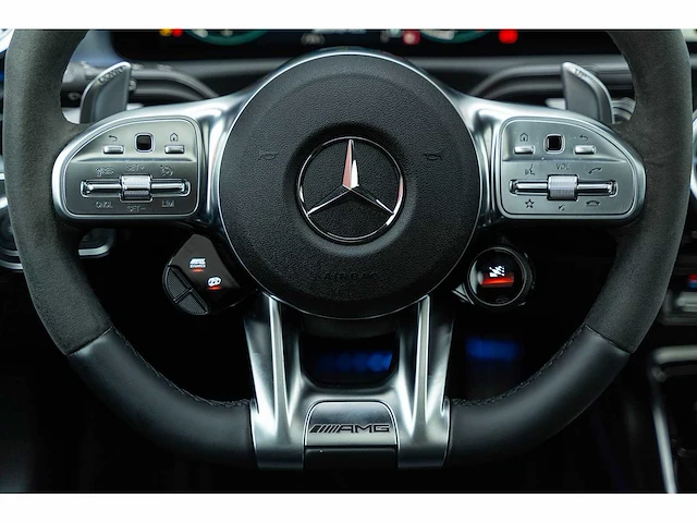 Mercedes-benz - a-klasse - amg 45 s 4matic+ - 2021 - l-749-nx - personenauto - afbeelding 24 van  34