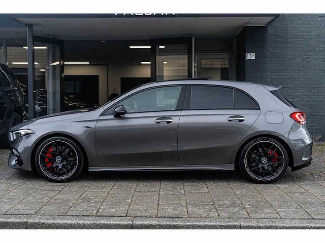 Mercedes-benz - a-klasse - amg 45 s 4matic+ - 2021 - l-749-nx - personenauto - afbeelding 33 van  34