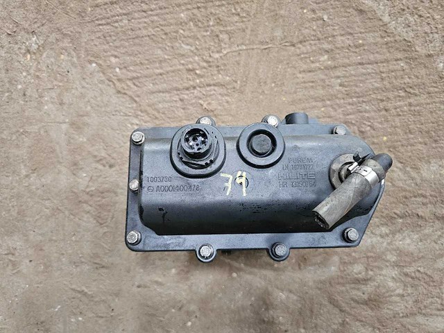 Mercedes-benz - a0001400478 - adblue pomp - afbeelding 2 van  3