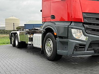 Mercedes-benz - actros - haakarm - 43-bbs-8 - 2013 - vrachtwagen - afbeelding 2 van  20