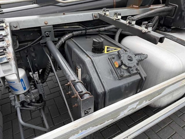 Mercedes-benz - actros - haakarm - 43-bbs-8 - 2013 - vrachtwagen - afbeelding 10 van  20