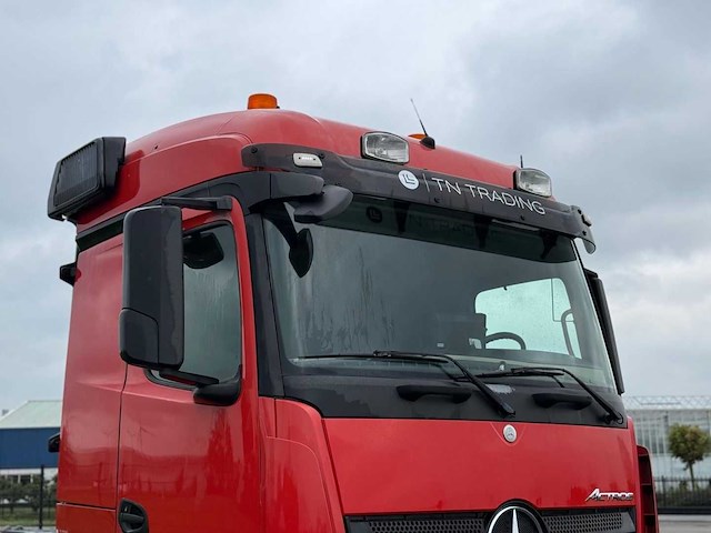 Mercedes-benz - actros - haakarm - 43-bbs-8 - 2013 - vrachtwagen - afbeelding 1 van  16