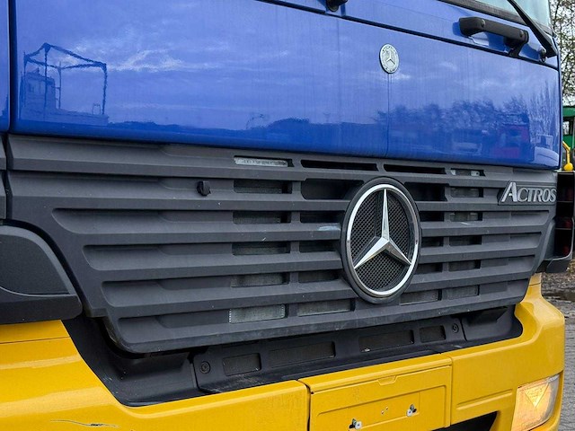 Mercedes benz - actros 3353 6x6 - vrachtwagen - afbeelding 15 van  17