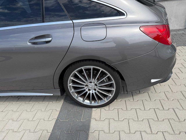 Mercedes-benz - amg - cla-klasse - shooting brake - 45 4m. or.arted - personenauto - 2015 - afbeelding 16 van  28