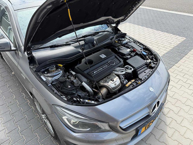 Mercedes-benz - amg - cla-klasse - shooting brake - 45 4m. or.arted - personenauto - 2015 - afbeelding 13 van  20