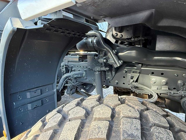 Mercedes benz - axor 1829 4x4 - vrachtwagen - afbeelding 7 van  8