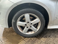 Mercedes-benz - b 180 cdi - belgische papieren - afbeelding 9 van  22