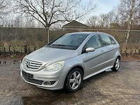 Mercedes-benz - b 180 cdi - belgische papieren - afbeelding 18 van  22