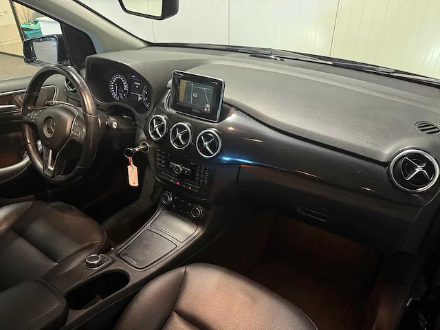 Mercedes-benz - b-klasse - 180 ambition - car - 2014|6-tgr-77|iaw - afbeelding 14 van  20