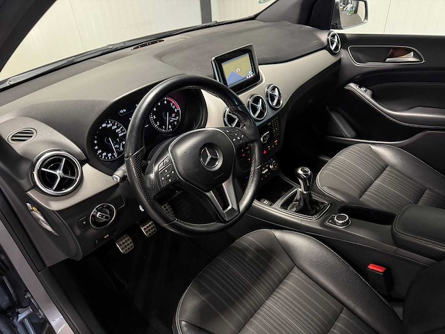 Mercedes-benz - b-klasse - 180 ambition 2012 td-578-t iaw - afbeelding 9 van  24