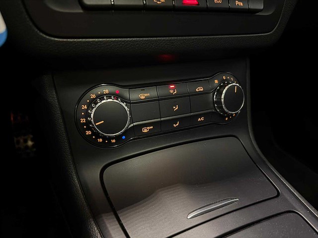 Mercedes-benz - b-klasse - 180 ambition comfort - car - 2014|4-xdh-70|iaw - afbeelding 2 van  26