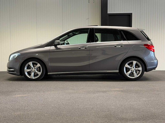 Mercedes-benz - b-klasse - 180 ambition comfort - car - 2014|4-xdh-70|iaw - afbeelding 12 van  26