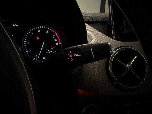 Mercedes-benz - b-klasse - 180 ambition comfort - car - 2014|4-xdh-70|iaw - afbeelding 26 van  26