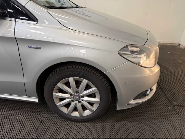 Mercedes-benz - b-klasse - 200 - automaat - personenauto - 2012 - afbeelding 16 van  27