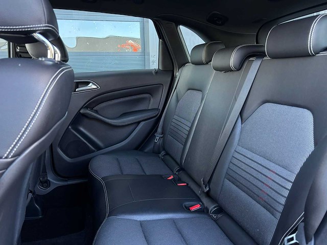 Mercedes-benz - b-klasse - 200 ambition - car - 2015|k-330-gp|iaw - afbeelding 18 van  19
