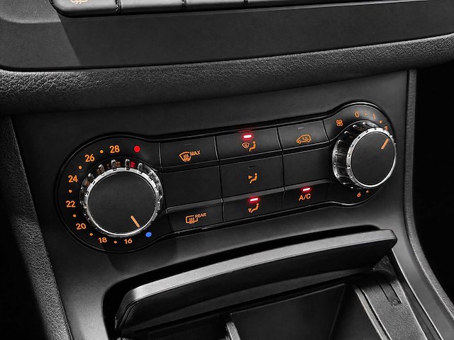 Mercedes-benz - b-klasse - 200 ambition j-924-xz 2013 iaw - afbeelding 2 van  15