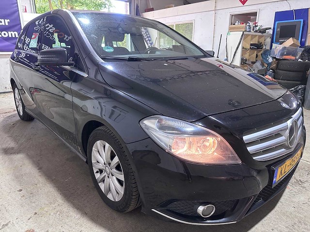Mercedes-benz - b-klasse - 200 cdi ambition - kl-959-z- 2012 - afbeelding 15 van  19