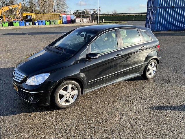 Mercedes-benz - b-klasse - 200 turbo - personenauto - afbeelding 1 van  27