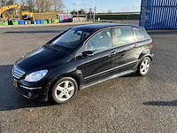 Mercedes-benz - b-klasse - 200 turbo - personenauto - afbeelding 1 van  27