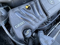 Mercedes-benz - b-klasse - 200 turbo - personenauto - afbeelding 16 van  27