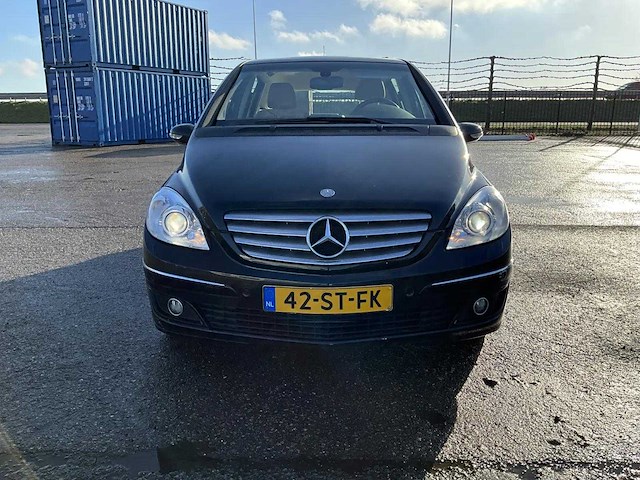 Mercedes-benz - b-klasse - 200 turbo - personenauto - afbeelding 21 van  27