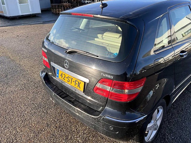 Mercedes-benz - b-klasse - 200 turbo - personenauto - afbeelding 26 van  27