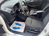 Mercedes-benz - b-klasse - 220 d , tt-004-p - afbeelding 14 van  26