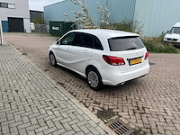 Mercedes-benz - b-klasse - 220 d , tt-004-p - afbeelding 21 van  26