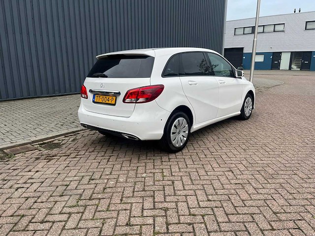 Mercedes-benz - b-klasse - 220 d , tt-004-p - afbeelding 24 van  26