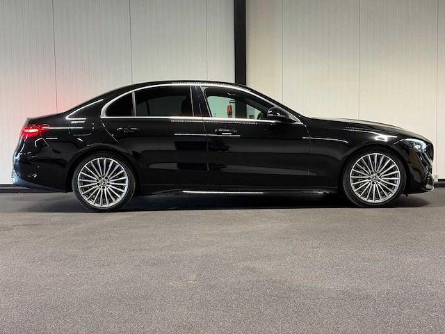 Mercedes-benz - c-klasse - 180 amg line - s-756-br- 2022 iaw - afbeelding 16 van  23