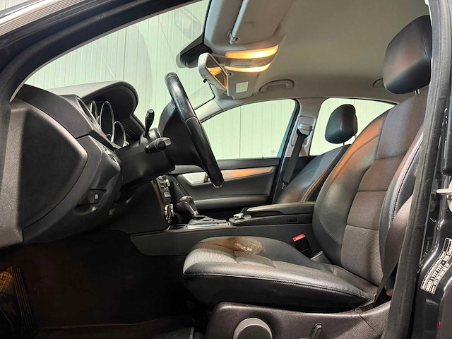 Mercedes-benz - c-klasse - 180 bnscl. avant. 74-txh-4 2012 iaw - afbeelding 6 van  14