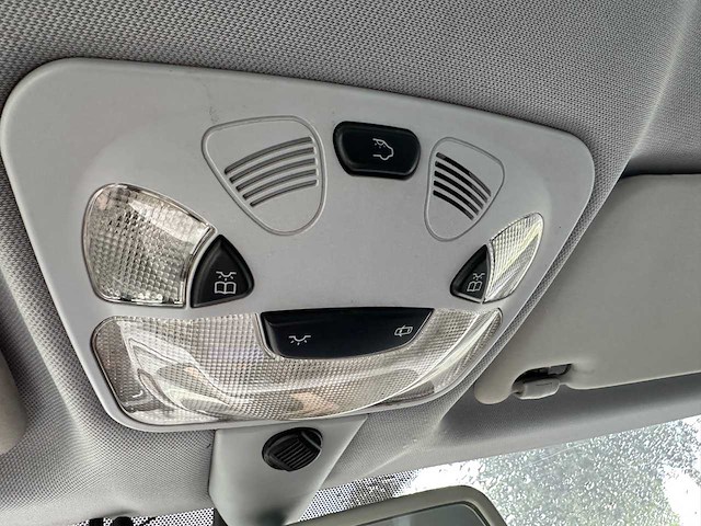 Mercedes-benz - c-klasse - 180 k. amice - car - 2003 - afbeelding 5 van  53