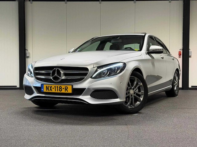 Mercedes-benz - c-klasse - 180 prestige - car - 2016|nx-118-r|iaw - afbeelding 1 van  35