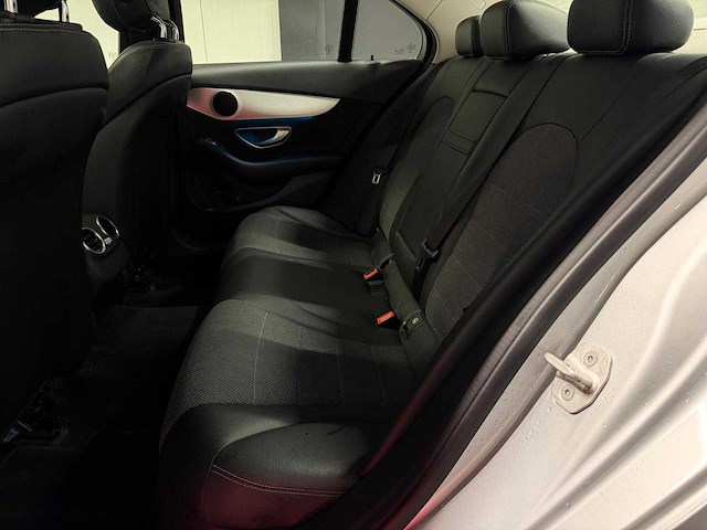 Mercedes-benz - c-klasse - 180 prestige - car - 2016|nx-118-r|iaw - afbeelding 33 van  35