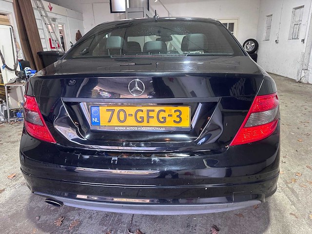 Mercedes-benz - c-klasse - 200 k - 70-gfg-3 - afbeelding 9 van  12