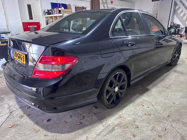 Mercedes-benz - c-klasse - 200 k - 70-gfg-3 - afbeelding 10 van  12