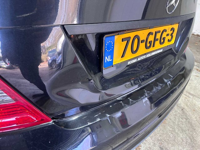 Mercedes-benz - c-klasse - 200 k - 70-gfg-3 - afbeelding 11 van  18